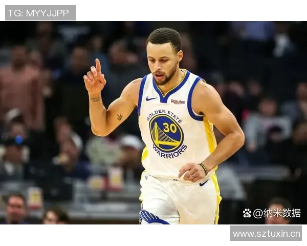 篮球八卦荣获月度最佳球员，实至名归